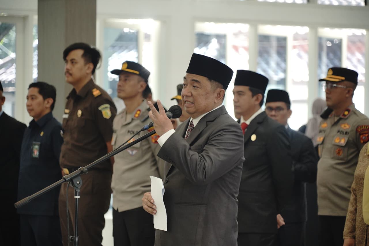 Lantik 88 Pejabat Struktural dan Fungsional, Bupati Garut Tekankan Reformasi Birokrasi dan Ketepatan Data Pelayanan Publik