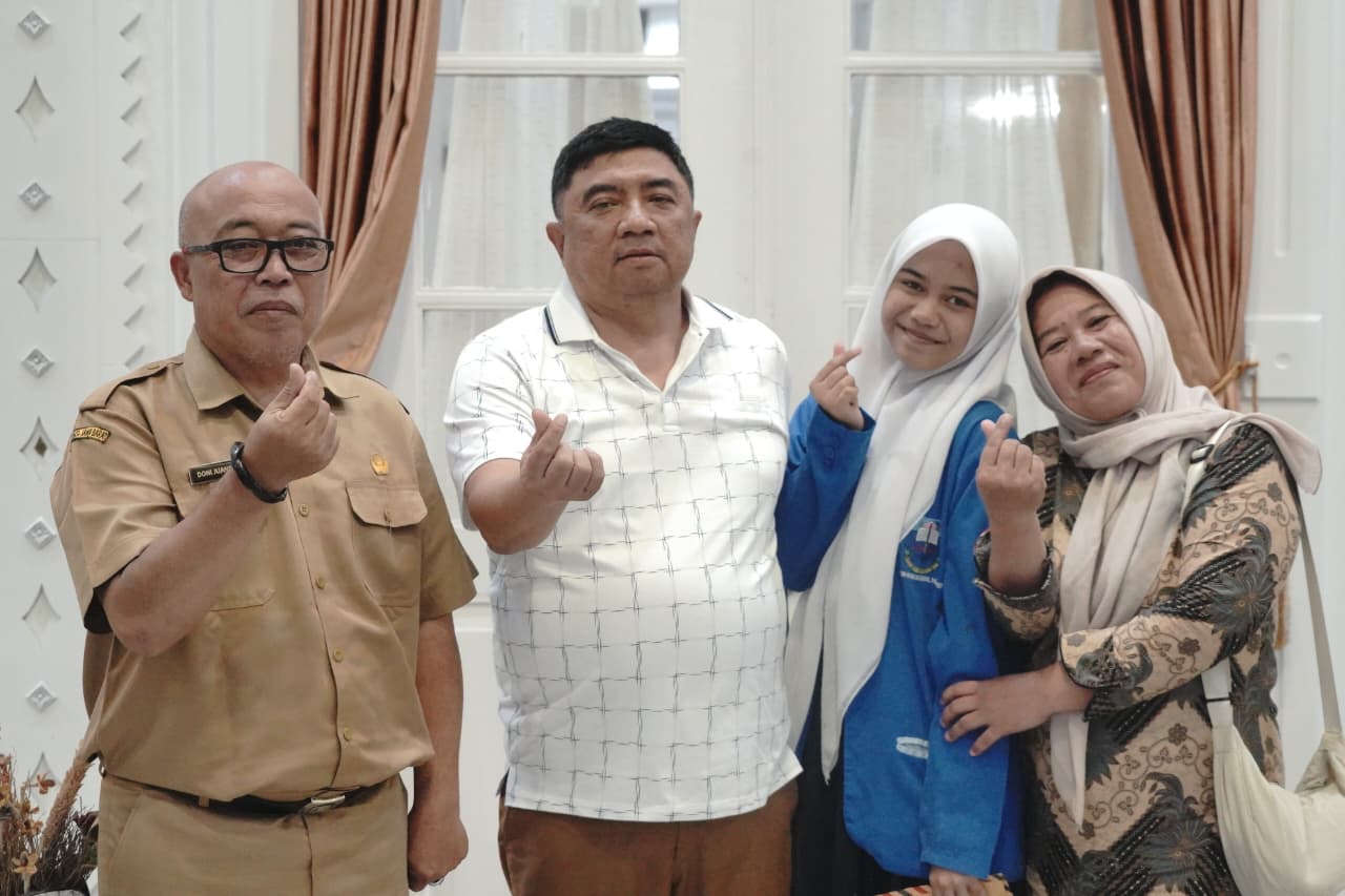 Bawa Misi “Taman Pendidikan”, Siswi SMPN 1 Garut Melaju ke Grand Final Duta Siswa Indonesia 2026