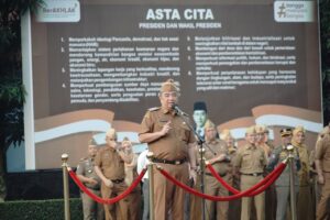 Pimpin Apel Gabungan, Bupati Garut Minta ASN Siapkan Pelayanan Maksimal Jelang Mudik Lebaran