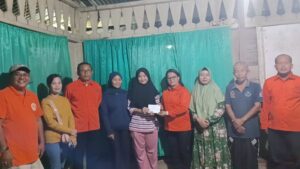 Tangis Haru di Rumah Sederhana itu: Rizka Dapat Beasiswa Kuliah Hingga Tamat dari Bang YD.