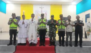 POLSEK TIGARAKSA LAKSANAKAN PENGAMANAN IBADAH MALAM PASKAH DI YAYASAN FIORETTI