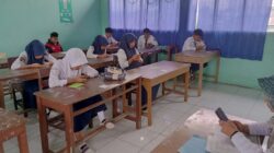 Ujian Akhir Semester MTs Rihlatul Ummah Kota Cilegon Berjalan Dengan Tertib dan Kondusif