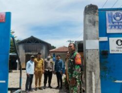 Mobil PT.sabas Breeding farm angkut kotoran Bau menyenyat sepanjang jalan.