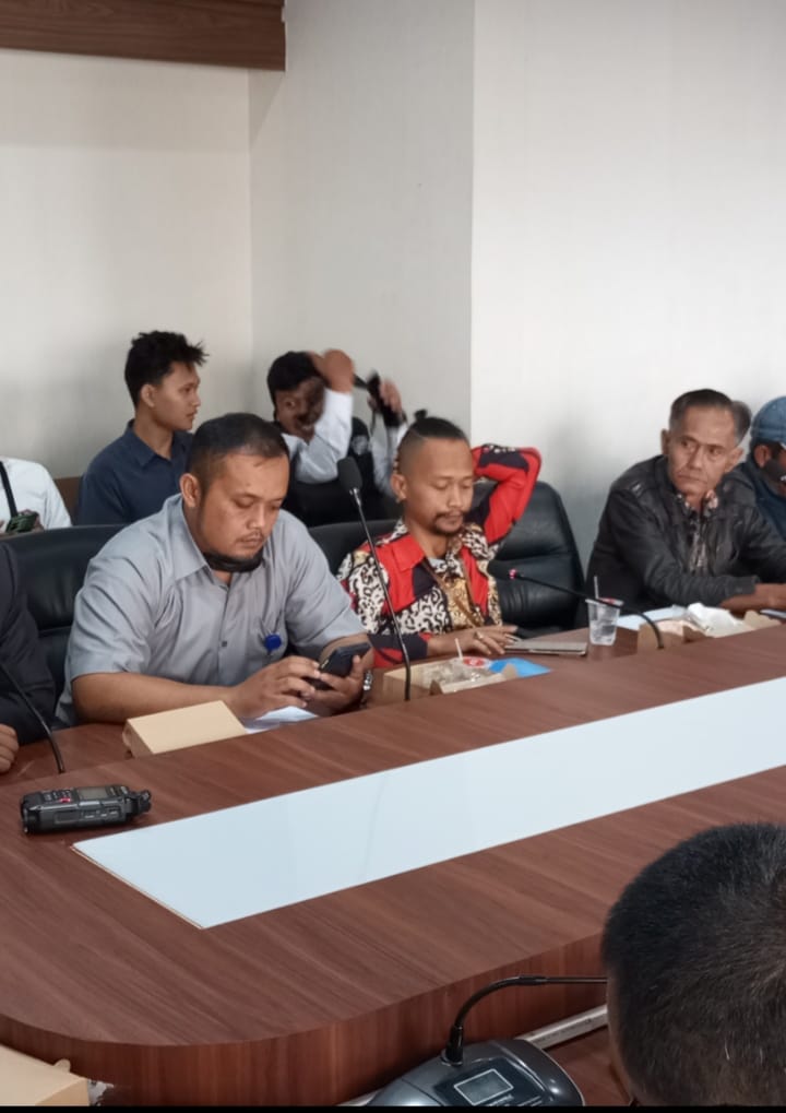 Advokat dan rekan Iwan Sunarya Delik hukum 