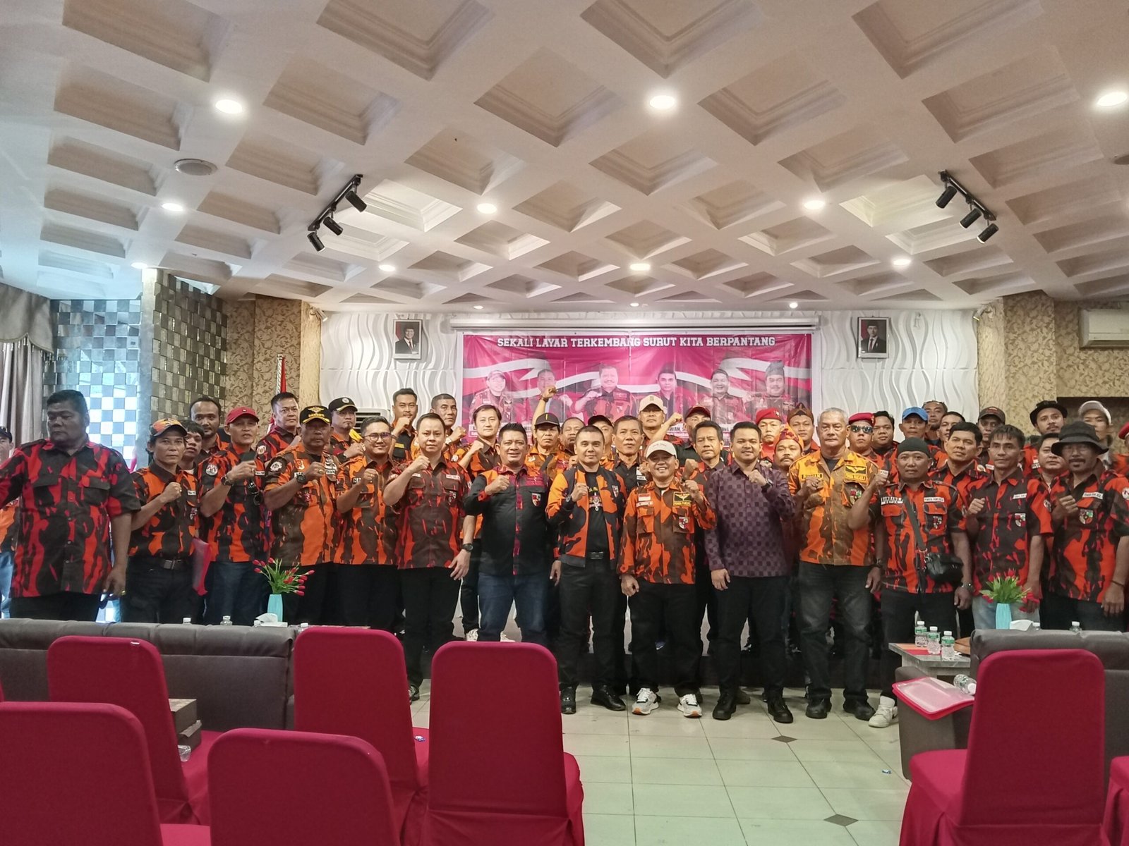 0-4096x3072-0-0-{}-0-24#