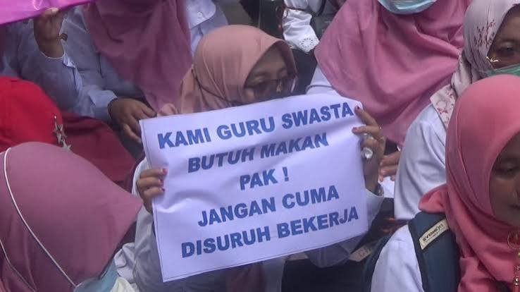 guru honorer